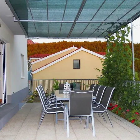 Apartment Sea Stone Podstrana