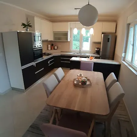 Sea Stone * Podstrana